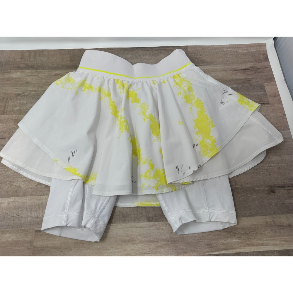 Lululemon Court Rival High-Rise Skirt Extended Liner Lemon Multi/White Size 2 - Picture 7 of 10